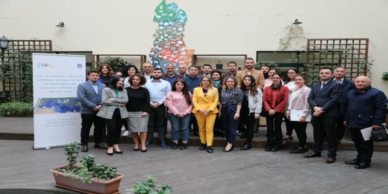 FILA workshop group photo