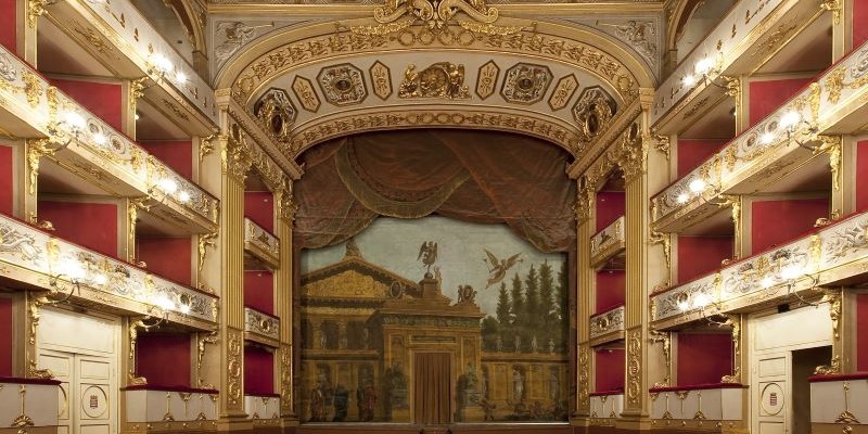 Final event on 10 June theater