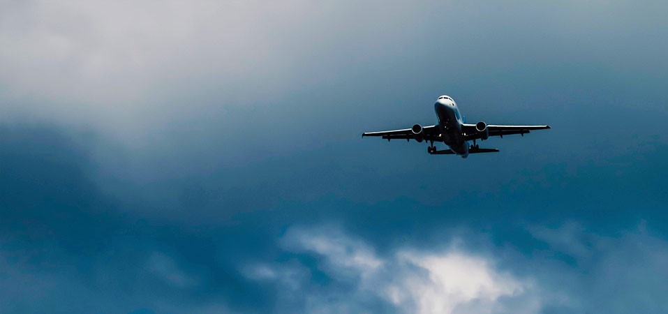 Albanian industry delegation visits Apulia Region airplane