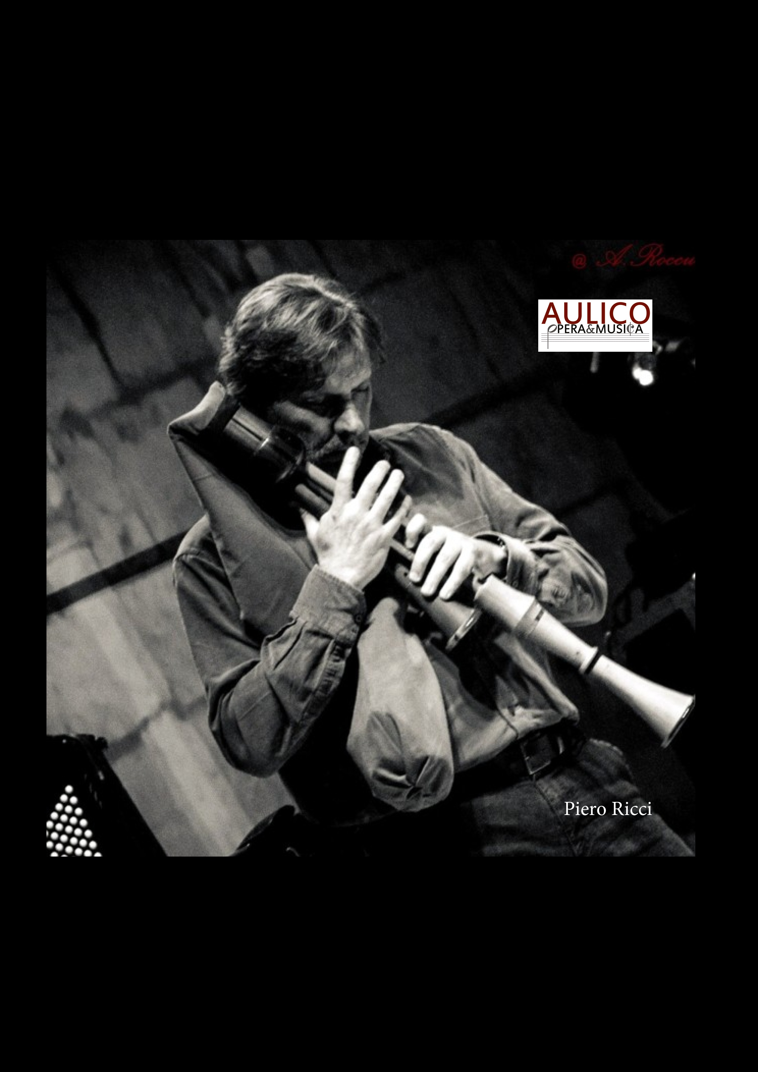 musician plays zampogna