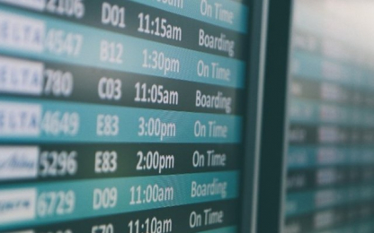 departures and arrivals screen