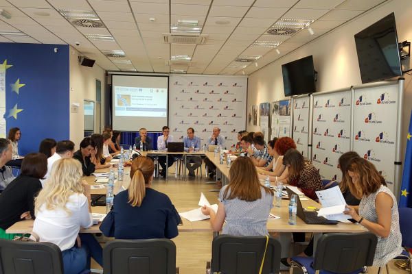 Group of people during the Podgorica meeting